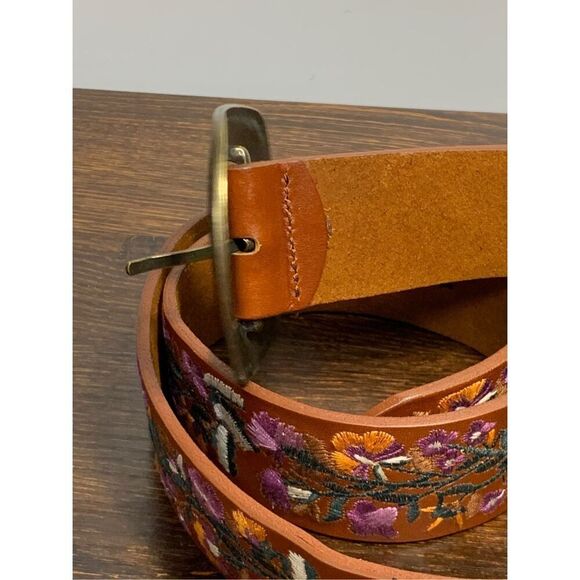 Vera Pelle Embroidered Brown Leather Belt - Picture 4 of 13